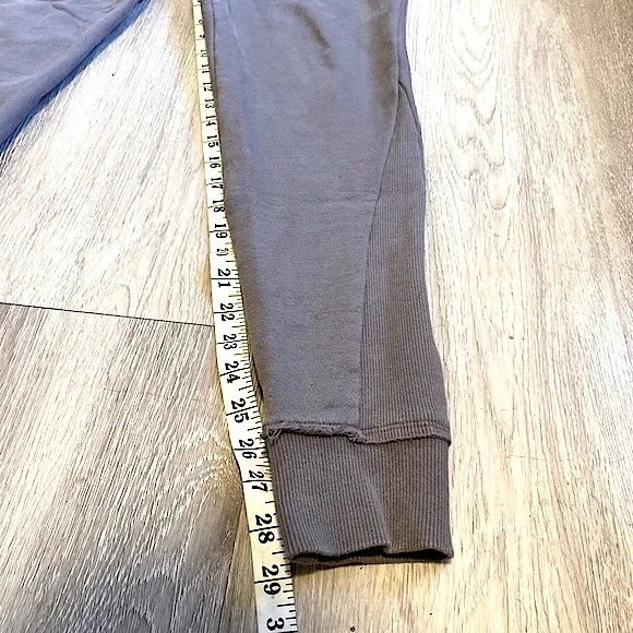 GYMSHARK 💎RARE💎 • Legacy Joggers • Size Small • Grey Active/Lounge Track Pants - Picture 12 of 14